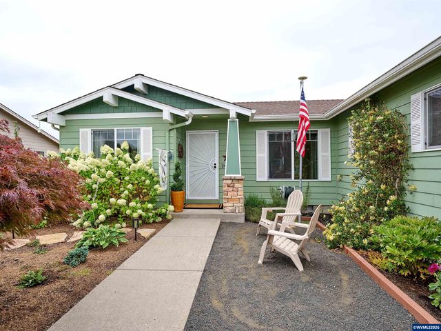 6224 Elena St NE, Albany, OR 97321