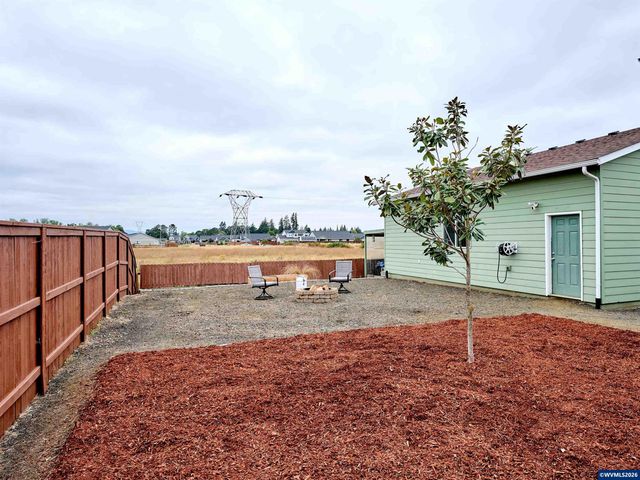 6224 Elena St NE, Albany, OR 97321