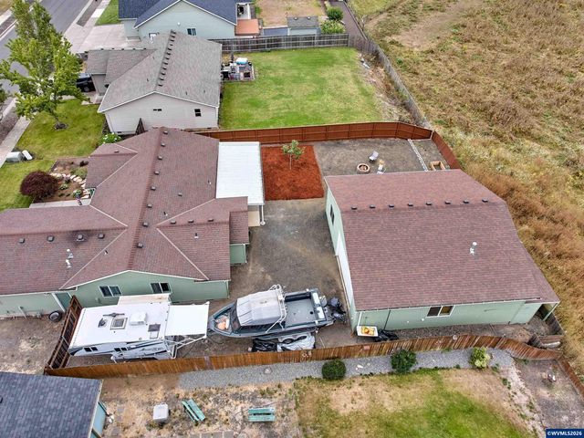 6224 Elena St NE, Albany, OR 97321