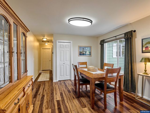 6224 Elena St NE, Albany, OR 97321