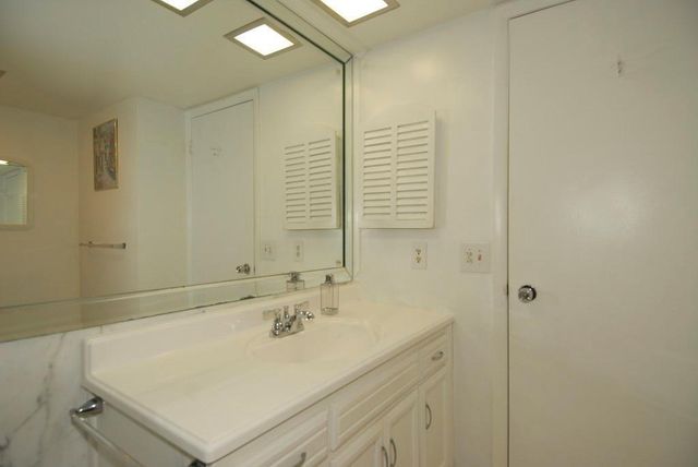 3850 Galt Ocean Drive 1204, Fort Lauderdale, FL 33308