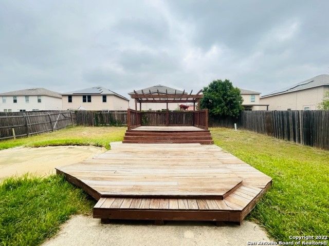 9819 AUTUMN PL, San Antonio, TX 78109