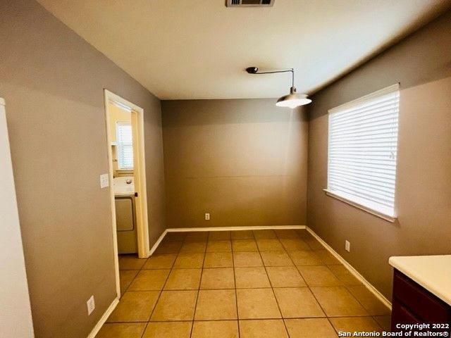 9819 AUTUMN PL, San Antonio, TX 78109