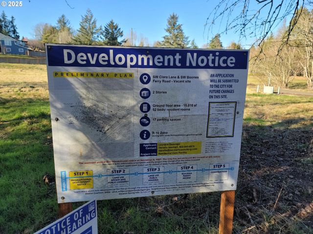 12395 CLARA Ln, Lake Oswego, OR 97035