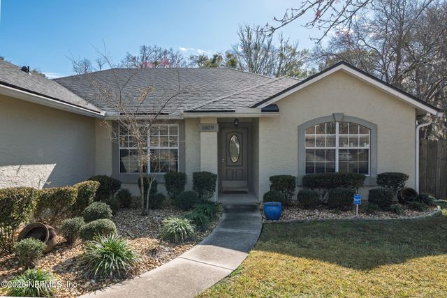 1809 WESTON Circle, Fleming Island, FL 32003