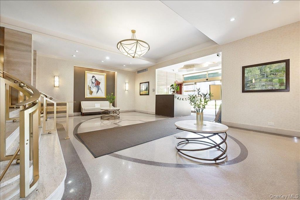 110-45 Queens Boulevard 312, Forest Hills, NY 11375 — photo 3