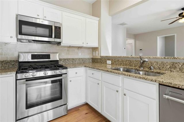 907 Santa Anita Drive, Woodstock, GA 30189