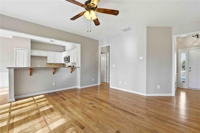 907 Santa Anita Drive, Woodstock, GA 30189