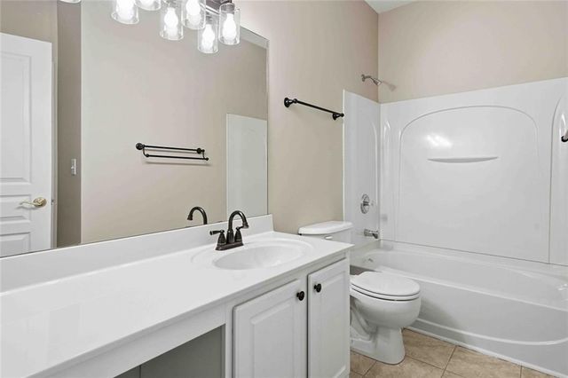 907 Santa Anita Drive, Woodstock, GA 30189