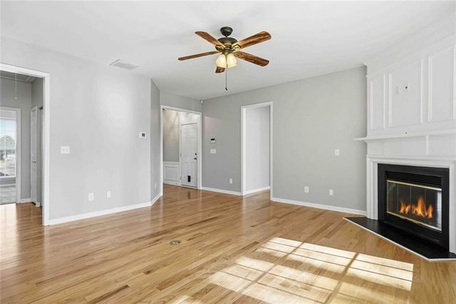 907 Santa Anita Drive, Woodstock, GA 30189