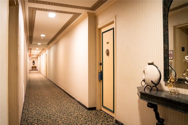 5025 5th Ave 3F, Shadyside, PA 15232