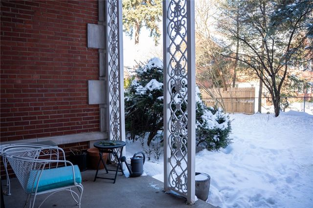 5025 5th Ave 3F, Shadyside, PA 15232