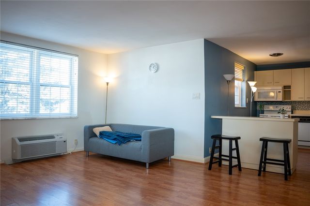 5025 5th Ave 3F, Shadyside, PA 15232