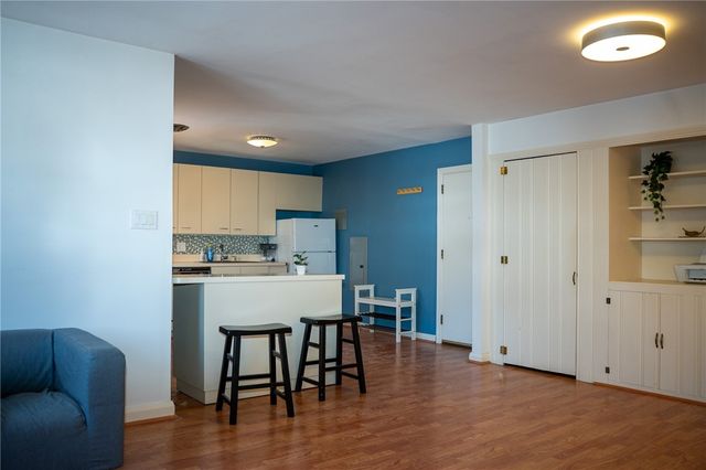 5025 5th Ave 3F, Shadyside, PA 15232