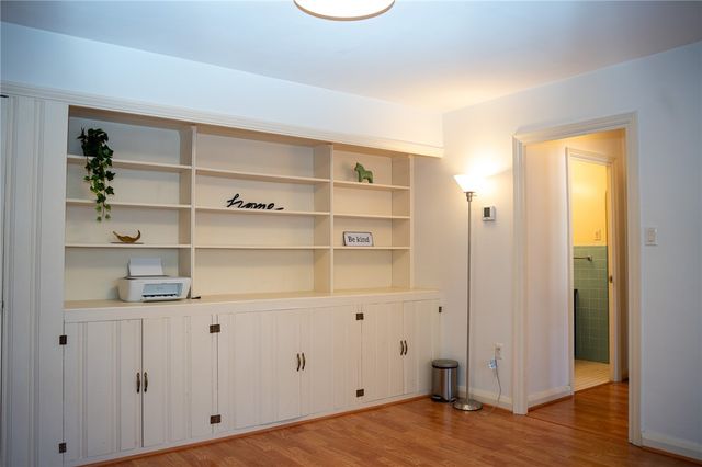 5025 5th Ave 3F, Shadyside, PA 15232