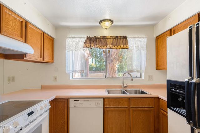 4960 E Vespucci Drive, Sierra Vista, AZ 85635