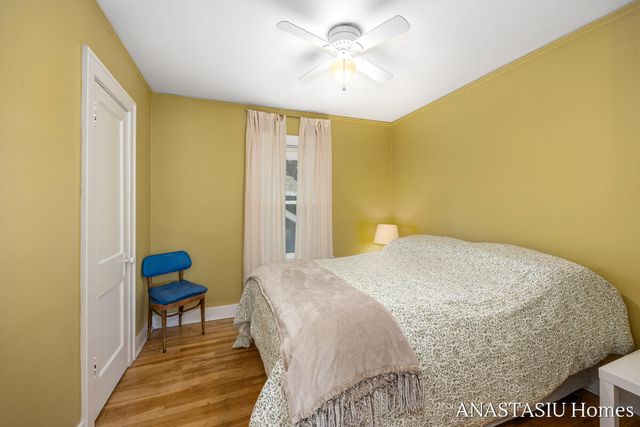 741 Crescent Street, Grand Rapids, MI 49503