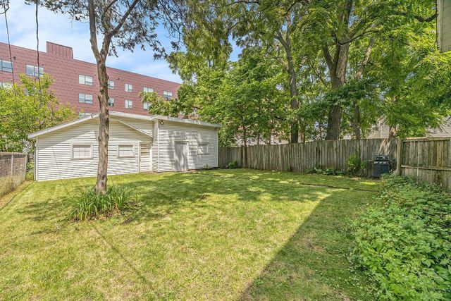 741 Crescent Street, Grand Rapids, MI 49503