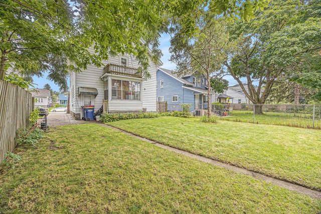 741 Crescent Street, Grand Rapids, MI 49503