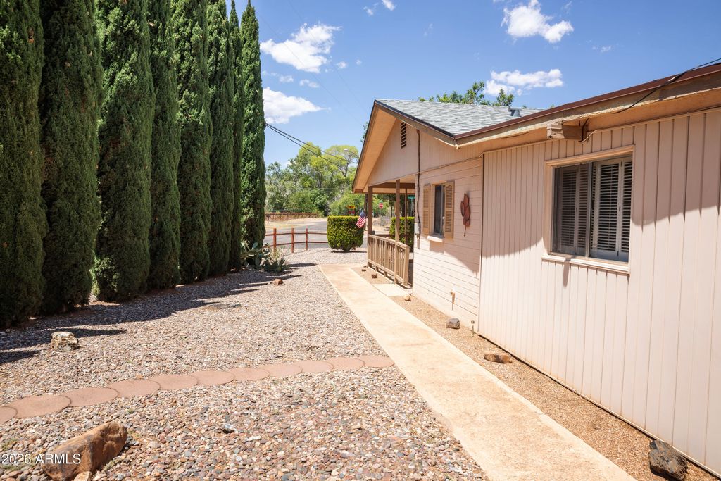 Image 9 of property listing at 701 Norman Avenue, Sierra Vista, AZ 85635