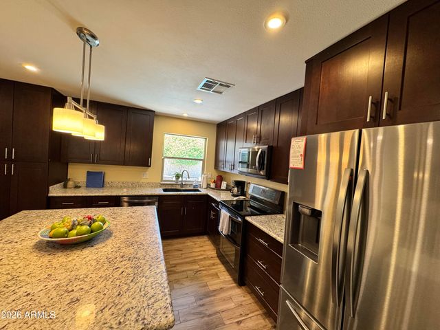 8238 E VISTA Drive E, Scottsdale, AZ 85250