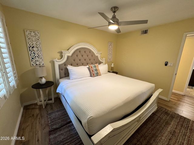 8238 E VISTA Drive E, Scottsdale, AZ 85250