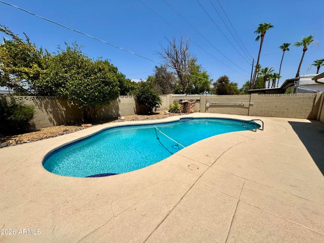 8238 E VISTA Drive E, Scottsdale, AZ 85250