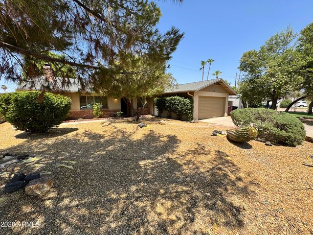 8238 E VISTA Drive E, Scottsdale, AZ 85250