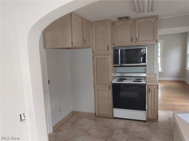 3251 Cleveland Boulevard, Lorain, OH 44052