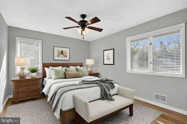 77 MEADOW RUN DR, Skillman, NJ 08558