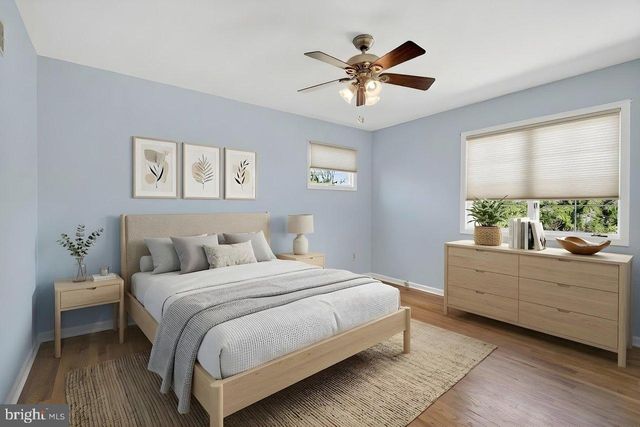 77 MEADOW RUN DR, Skillman, NJ 08558