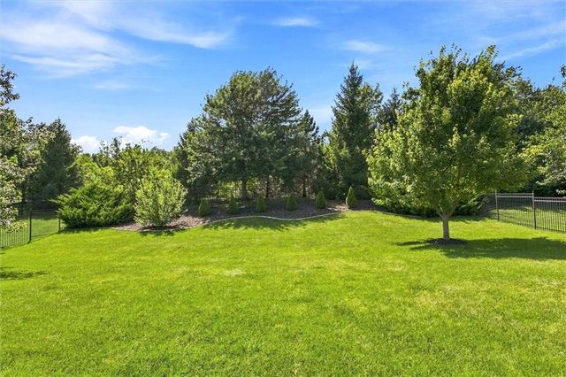 16532 Cody Street, Overland Park, KS 66221