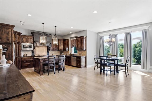 16532 Cody Street, Overland Park, KS 66221