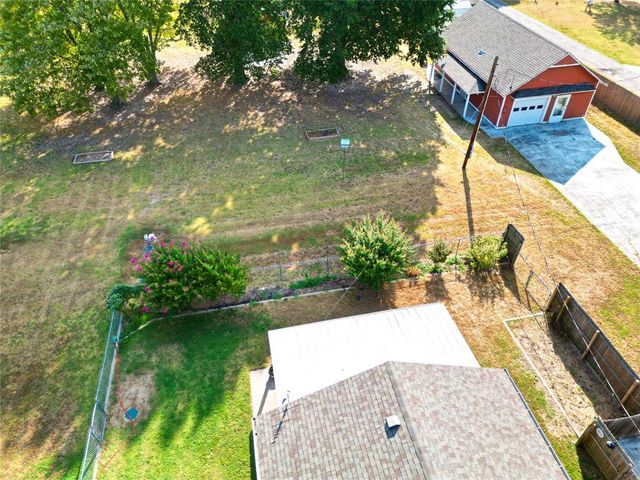 16009 S Rock Creek Road, Shawnee, OK 74801