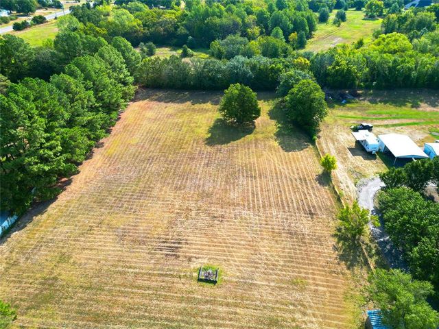 16009 S Rock Creek Road, Shawnee, OK 74801