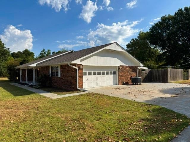 16009 S Rock Creek Road, Shawnee, OK 74801