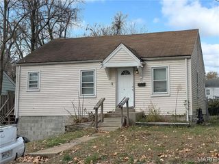 313 S Dade Avenue, Ferguson, MO 63135