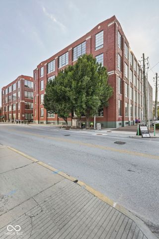 624 E Walnut Street 110, Indianapolis, IN 46204