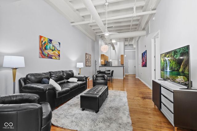 624 E Walnut Street 110, Indianapolis, IN 46204