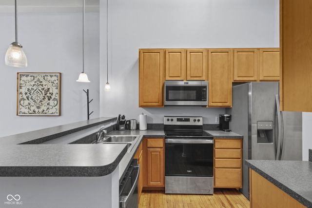 624 E Walnut Street 110, Indianapolis, IN 46204