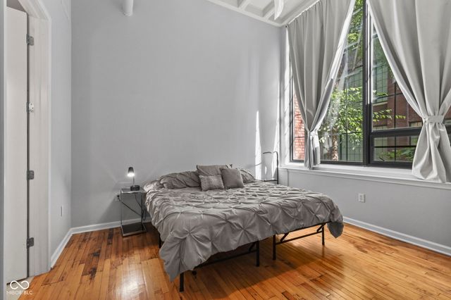 624 E Walnut Street 110, Indianapolis, IN 46204