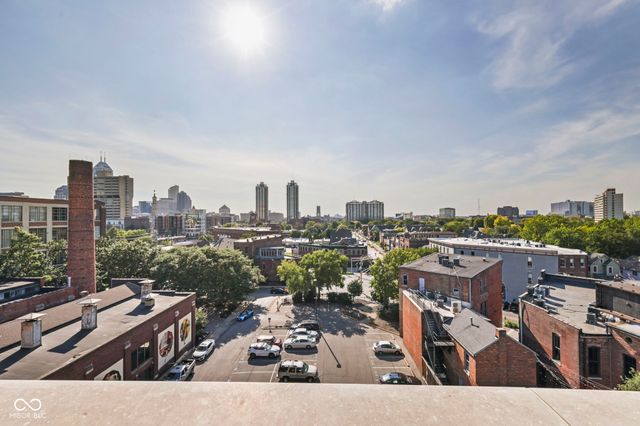 624 E Walnut Street 110, Indianapolis, IN 46204