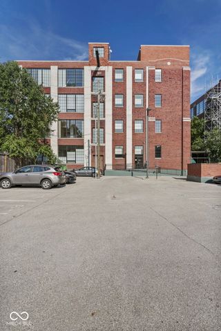 624 E Walnut Street 110, Indianapolis, IN 46204