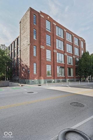 624 E Walnut Street 110, Indianapolis, IN 46204