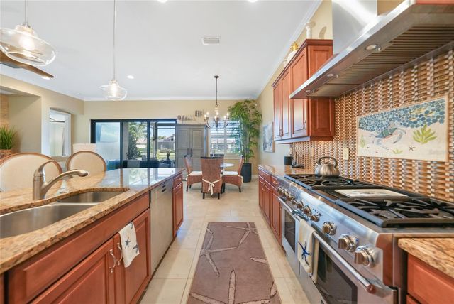 1058 BLUFFWOOD DRIVE, Nokomis, FL 34275