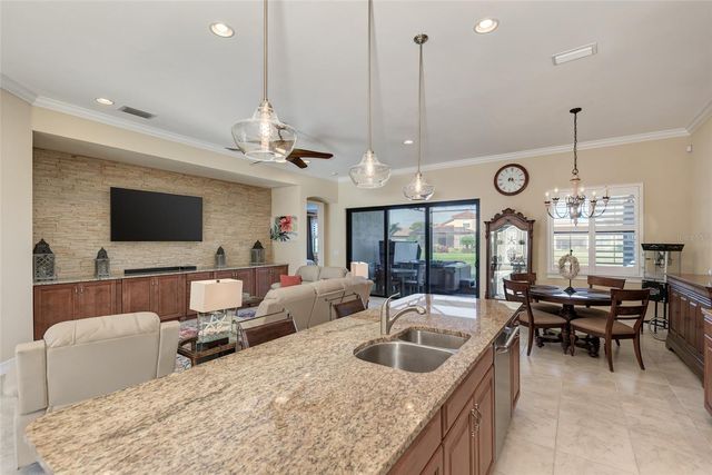 1058 BLUFFWOOD DRIVE, Nokomis, FL 34275