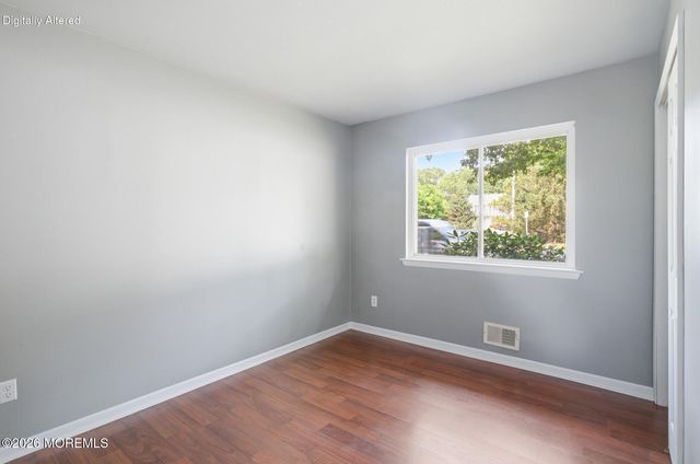 18 N Hope Chapel Road, Jackson, NJ 08527