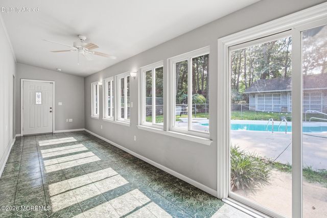 18 N Hope Chapel Road, Jackson, NJ 08527