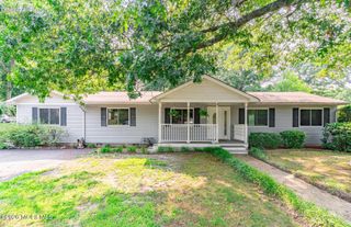 18 N Hope Chapel Road, Jackson, NJ 08527