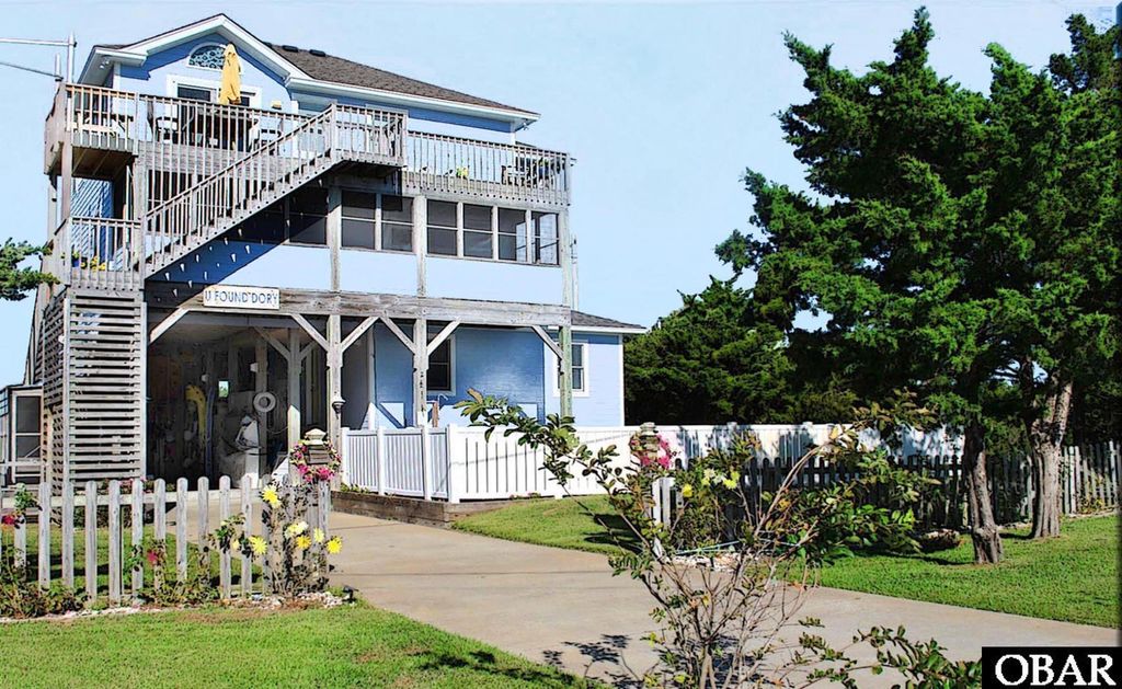 Image 1 of property listing at 27211 Dory Road Lot 22, Salvo, NC 27972